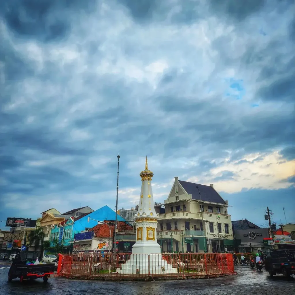 Sejarah Tugu Jogja-Photo-Credit-by-instagram@ratawidura